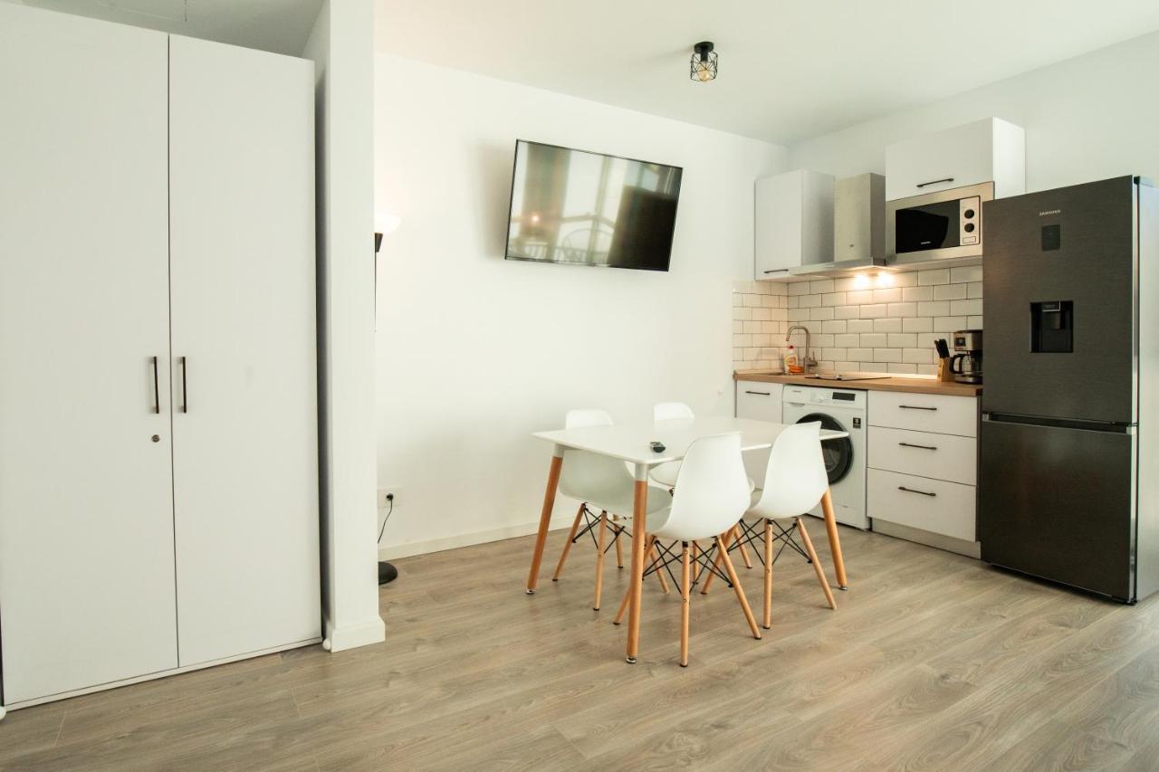 Cozy Studio 4 People With Parking 锡纳亚 外观 照片