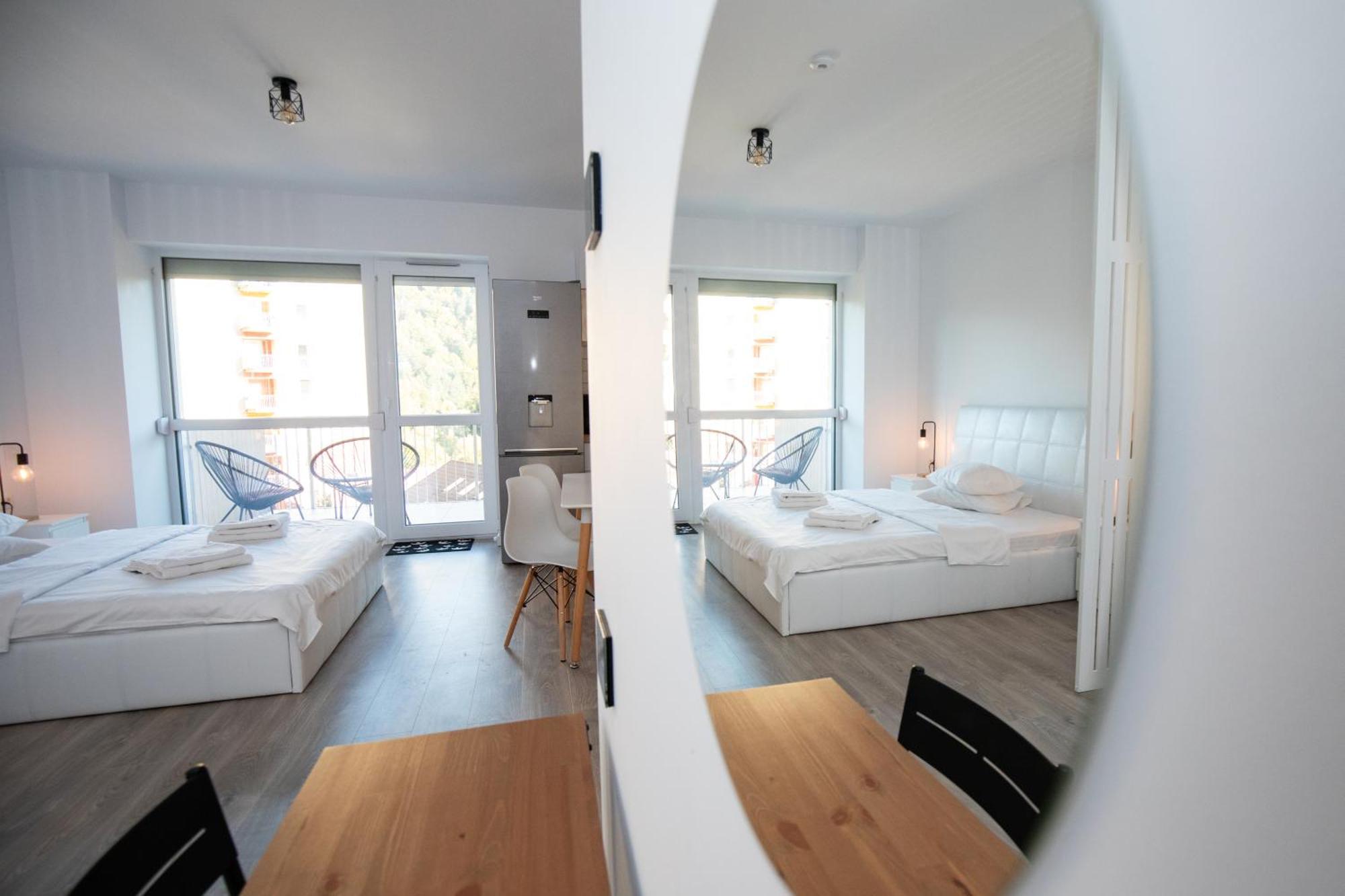 Cozy Studio 4 People With Parking 锡纳亚 外观 照片